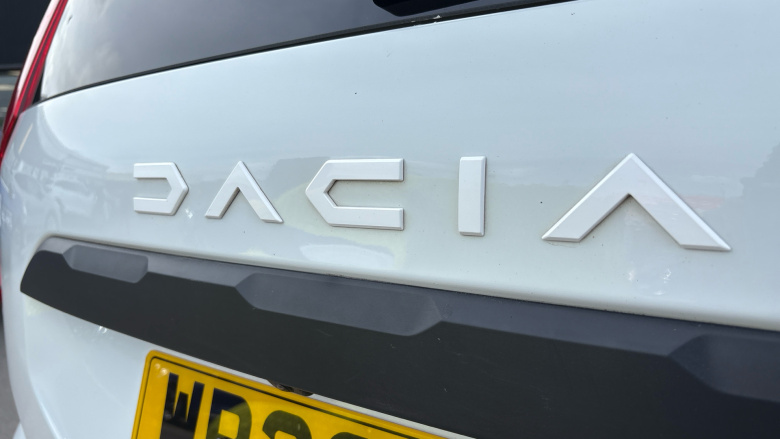 Dacia Jogger 1.0 TCe Extreme SE 5dr Petrol Estate